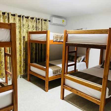 Hostal Casa San Pedro Santa Marta  Luaran gambar