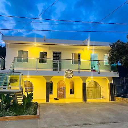 Hostal Casa San Pedro Santa Marta  Luaran gambar