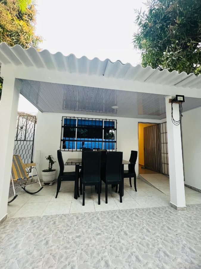 Hostal Casa San Pedro Santa Marta  Luaran gambar